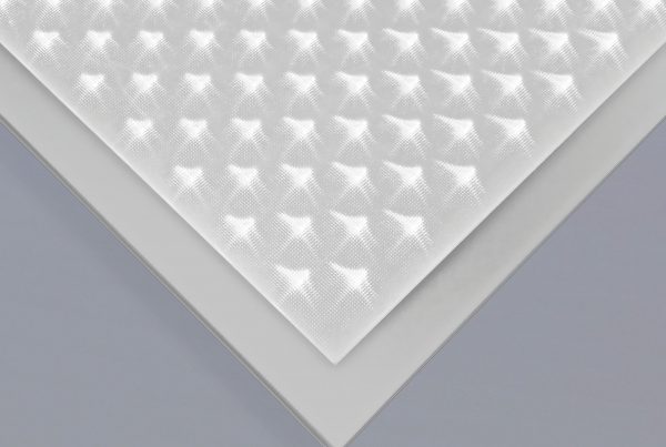 Einbauleuchte mit Micro-Prismen-Abdeckung