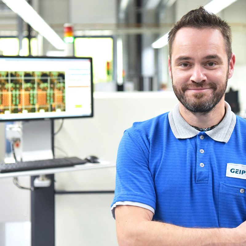 Technical employee for the metal ceiling sector.